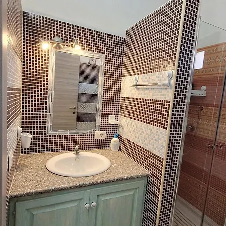 בית הארחה Casa Grazia Deledda