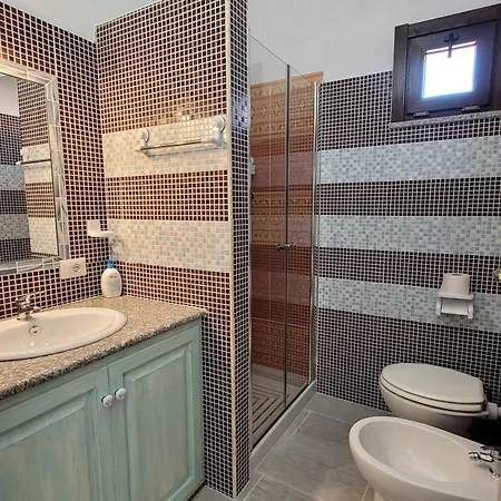 Casa Grazia Deledda אורוסיי